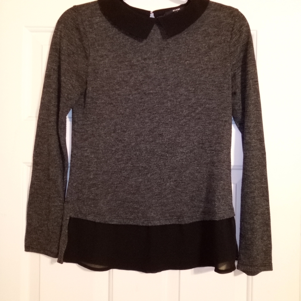 Women's 90s Gothic Preppy Gray & Black Long Sleeve Collared Blouse Size Small